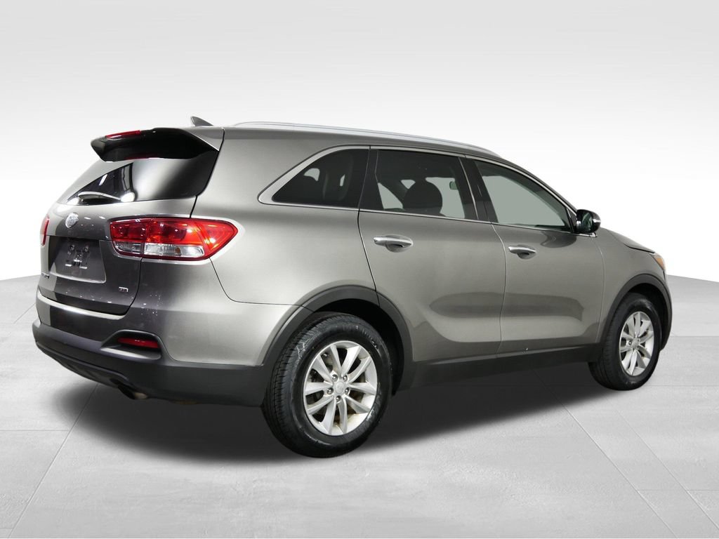 Used 2018 Kia Sorento AWD image 10