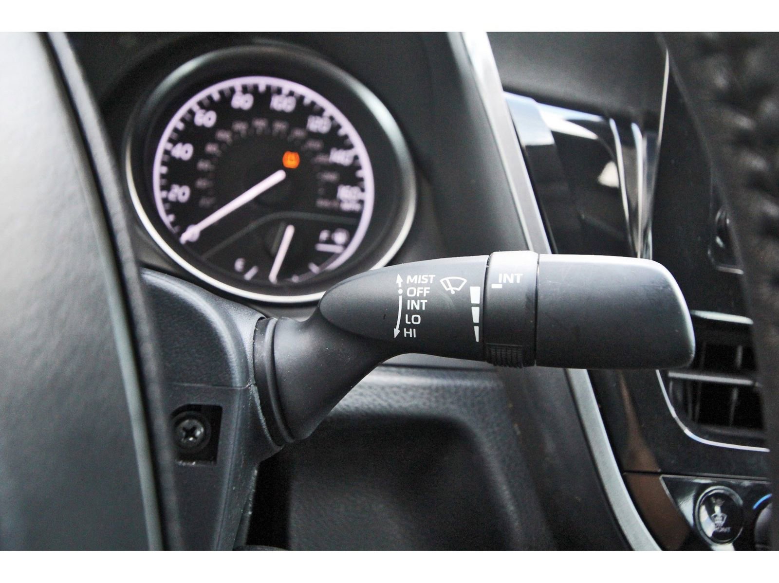 Used 2024 Toyota Camry SE image 21