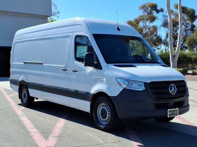 New 2025 Mercedes-Benz eSprinter 170 Cargo image 18