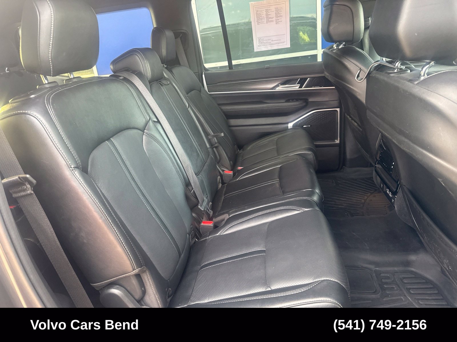 Used 2023 Jeep Wagoneer Series II w/ Convenience Group I AWD/4WD image 23
