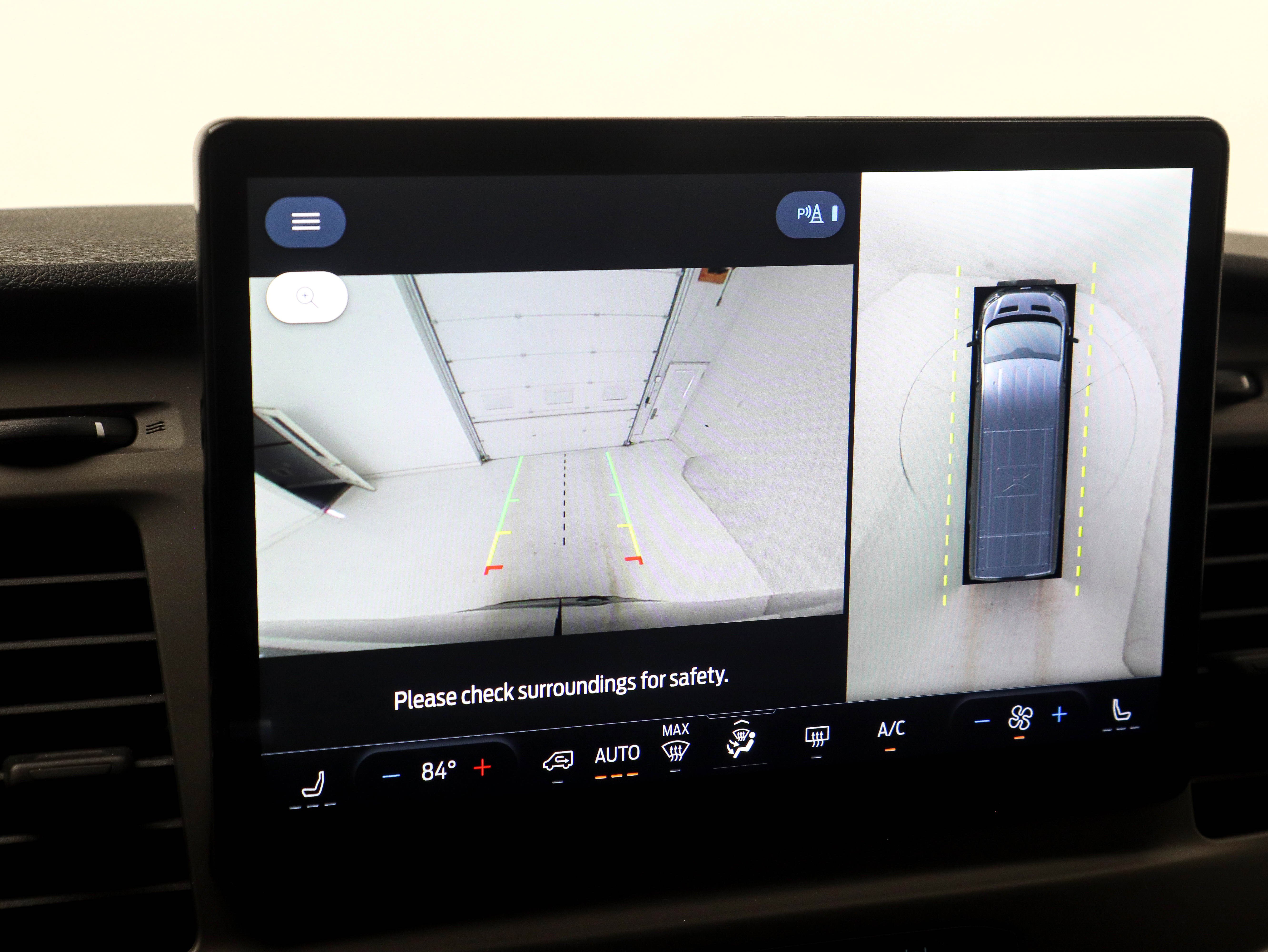 Used 2022 Ford Transit 350 XLT image 28