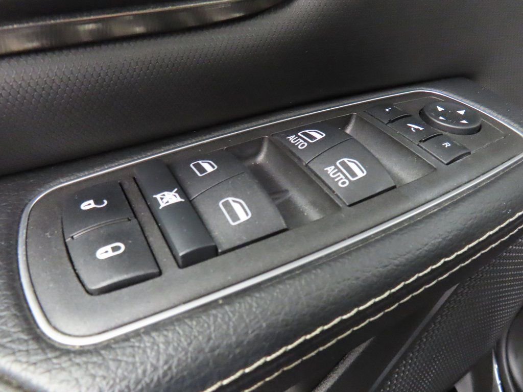 Used 2022 RAM 1500 Rebel w/ Night Edition image 57