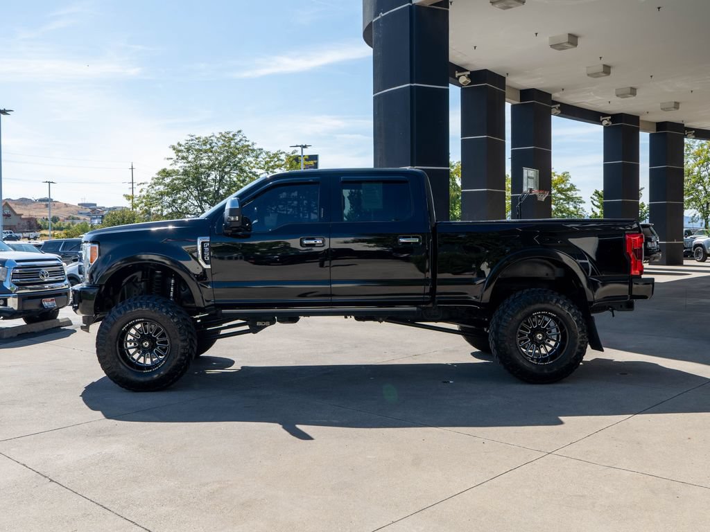 Used 2018 Ford F350 King Ranch w/ King Ranch Ultimate Package AWD/4WD image 4