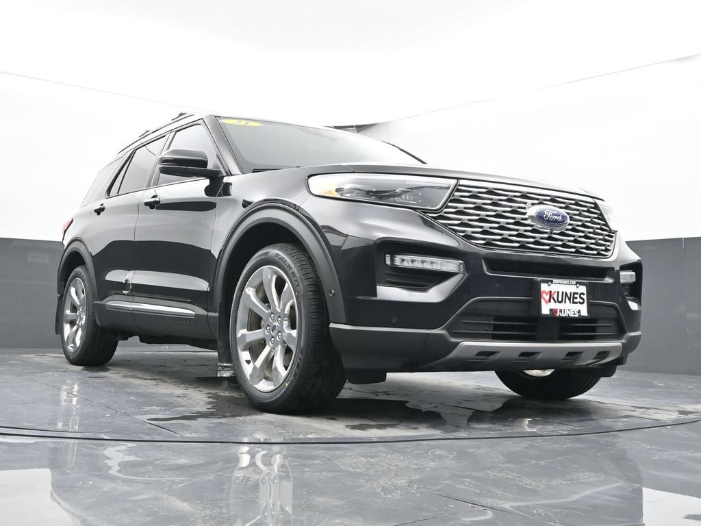 Used 2020 Ford Explorer Platinum w/ Premium Technology Package AWD/4WD image 49
