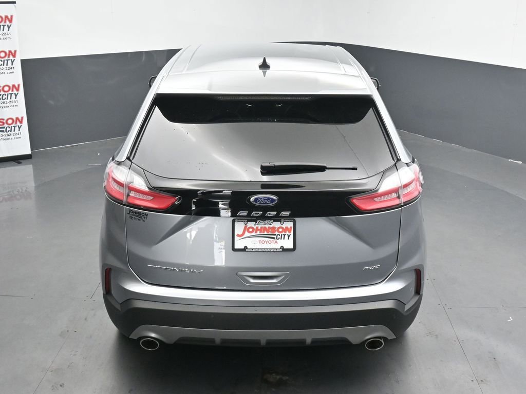 Used 2024 Ford Edge Titanium image 31