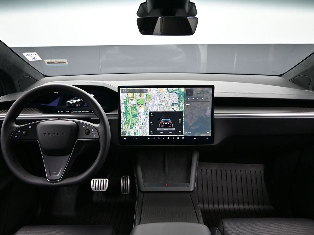 Used 2023 Tesla Model X Plaid image 35