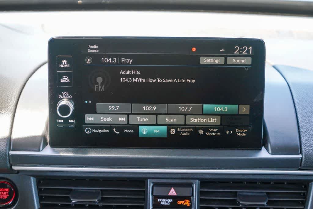 Used 2024 Honda Pilot Touring image 12