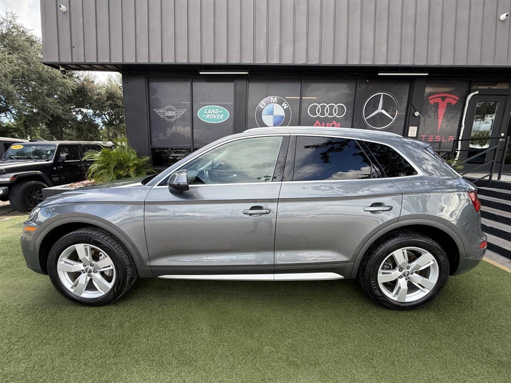 Used 2018 Audi Q5 2.0T Premium Plus w/ Premium Plus Package AWD/4WD image 7