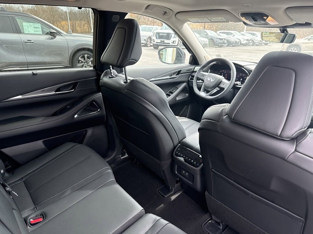 Certified 2026 INFINITI QX60 Luxe w/ Cargo Package image 25