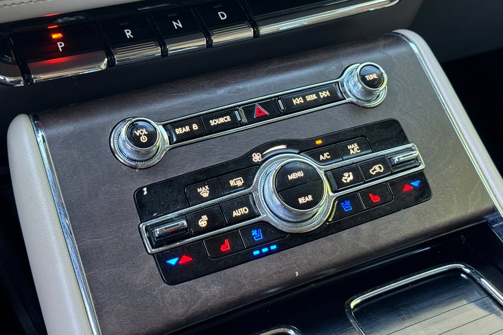 Certified 2023 Lincoln Aviator Grand Touring w/ Equipment Group 301A image 20