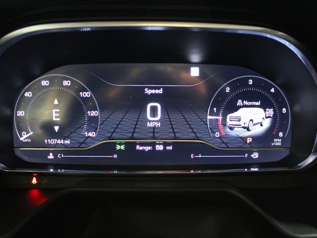 Used 2022 GMC Yukon SLT w/ SLT Premium Package image 11