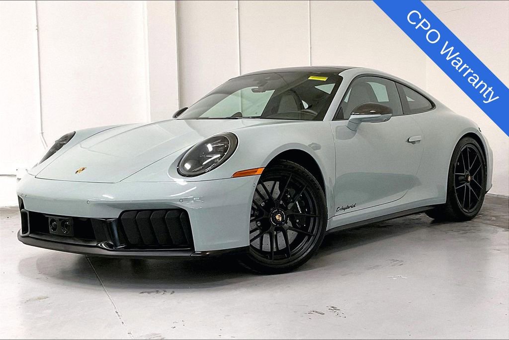 Used 2025 Porsche 911 Carrera 4 GTS AWD/4WD image 3