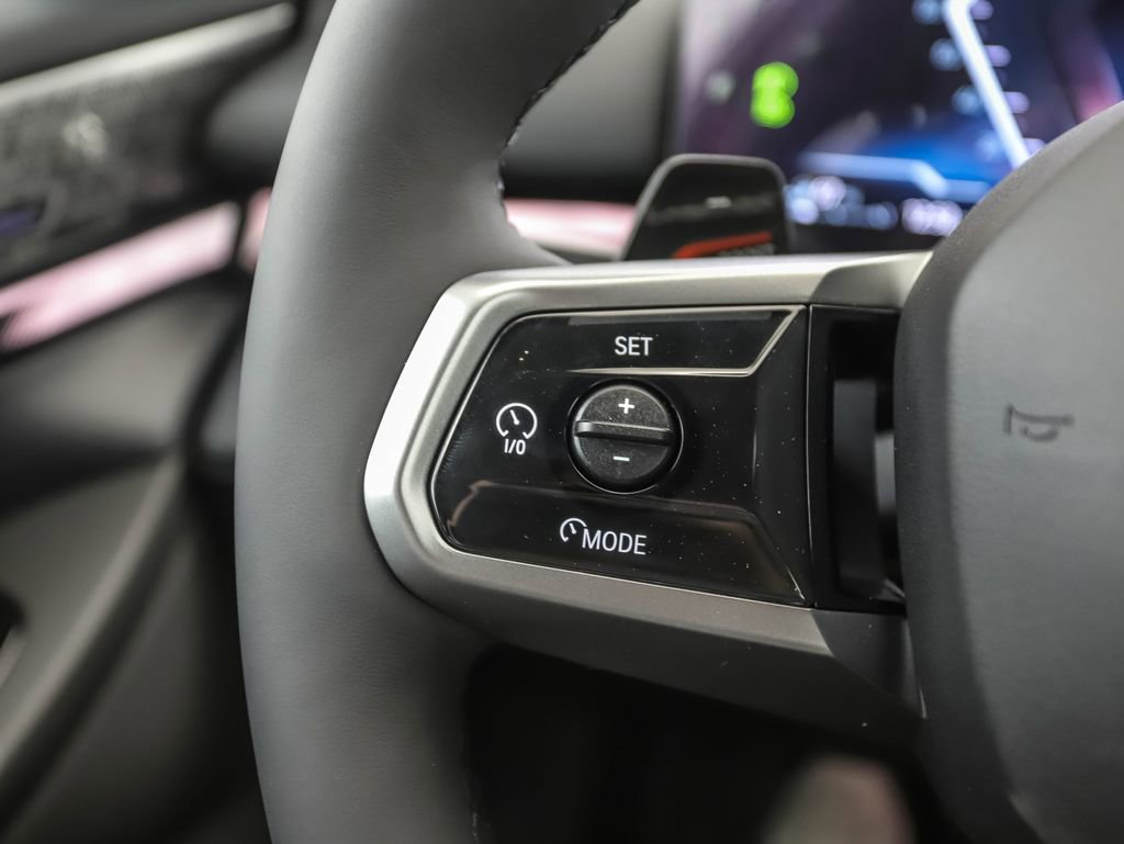 New 2026 BMW 550e xDrive image 13