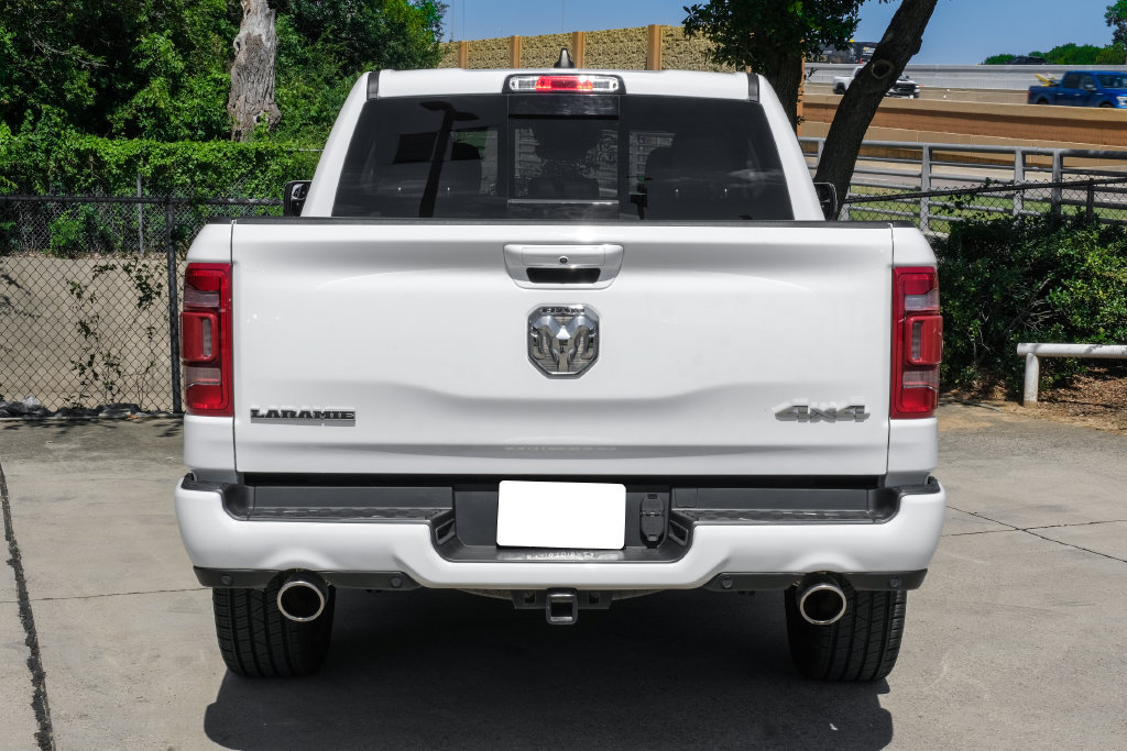 Used 2023 RAM 1500 Laramie AWD/4WD image 18