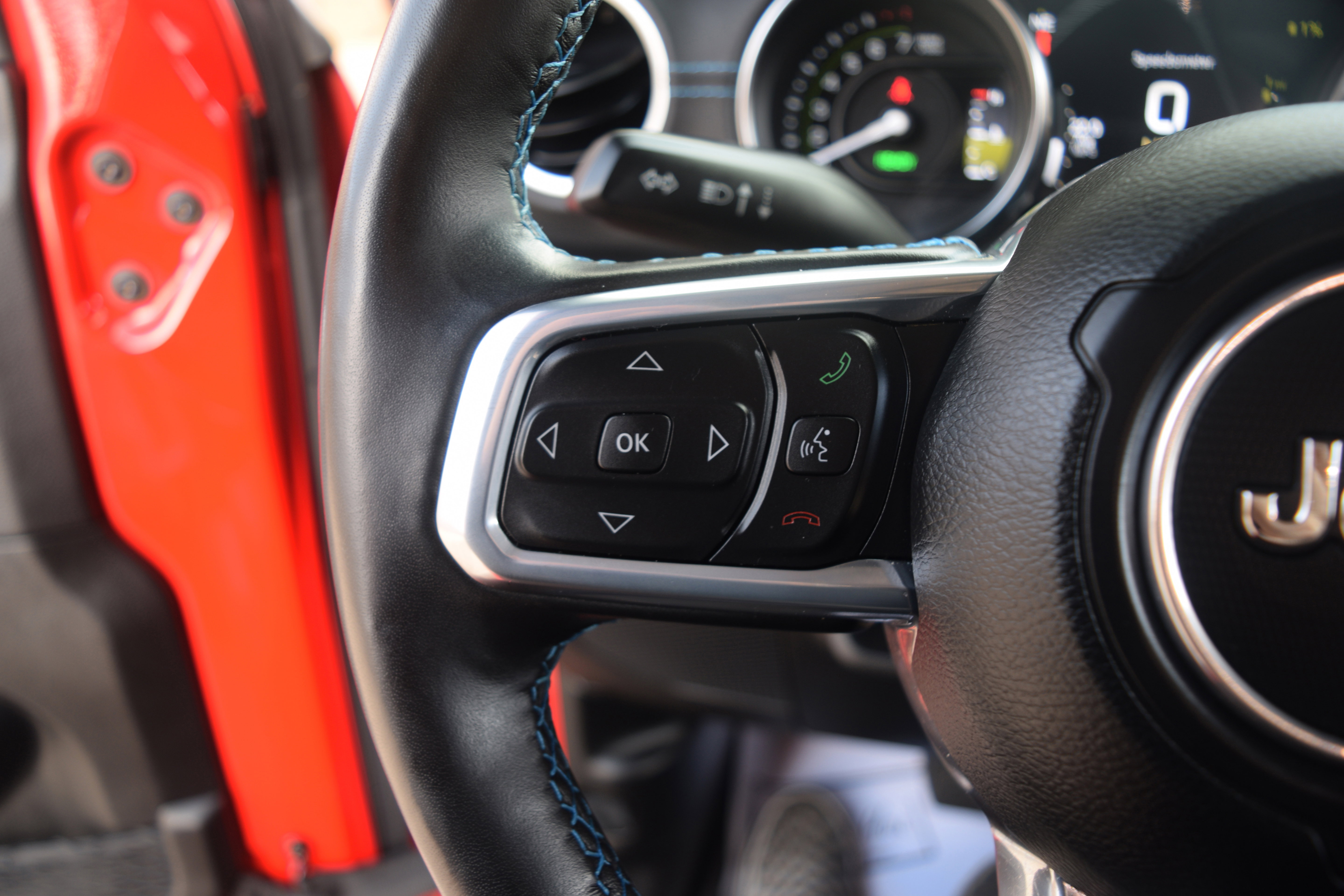 Used 2023 Jeep Wrangler Unlimited Rubicon 4xe w/ Steel Bumper Group image 6