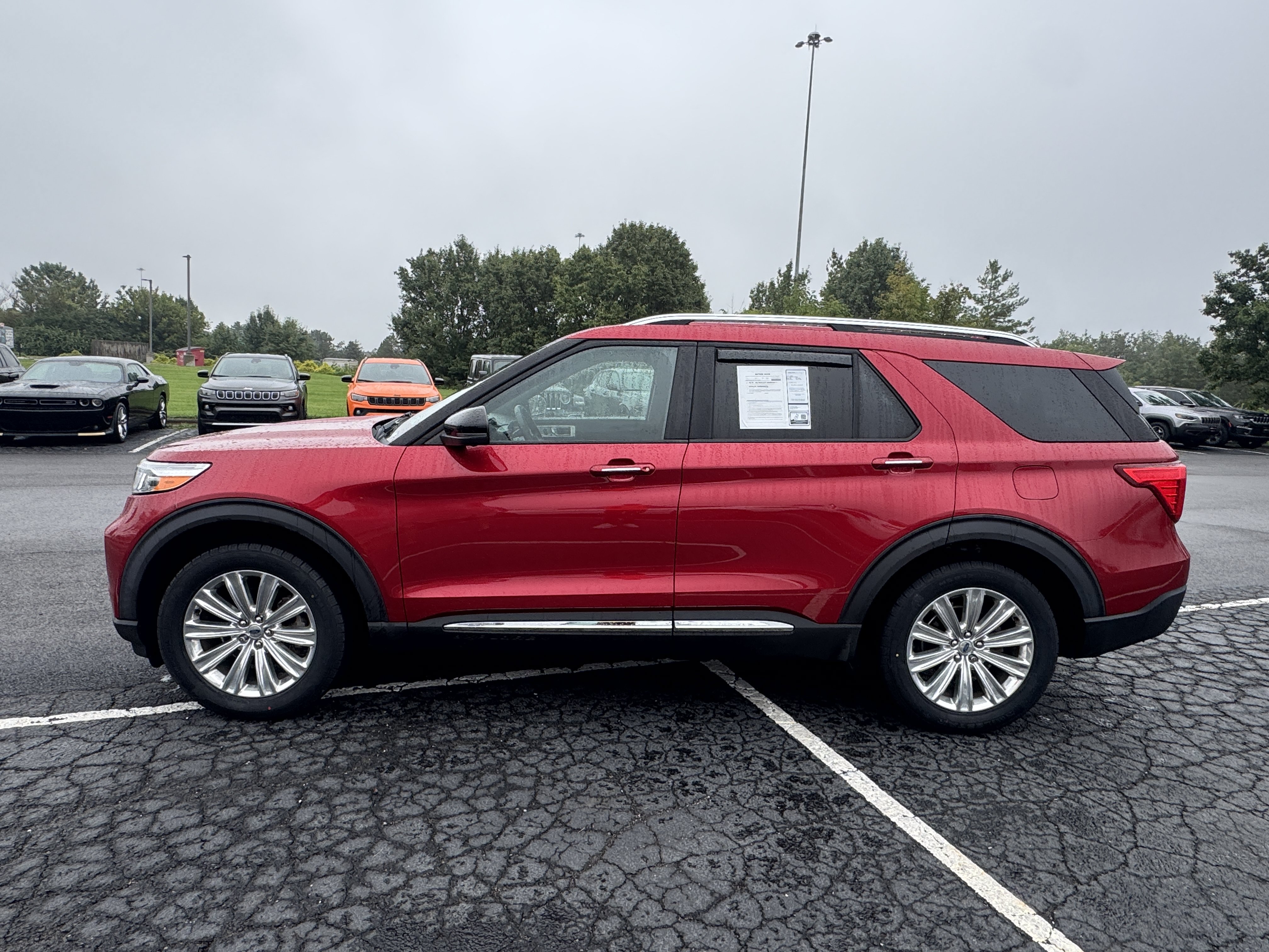 Used 2020 Ford Explorer Limited AWD/4WD image 9