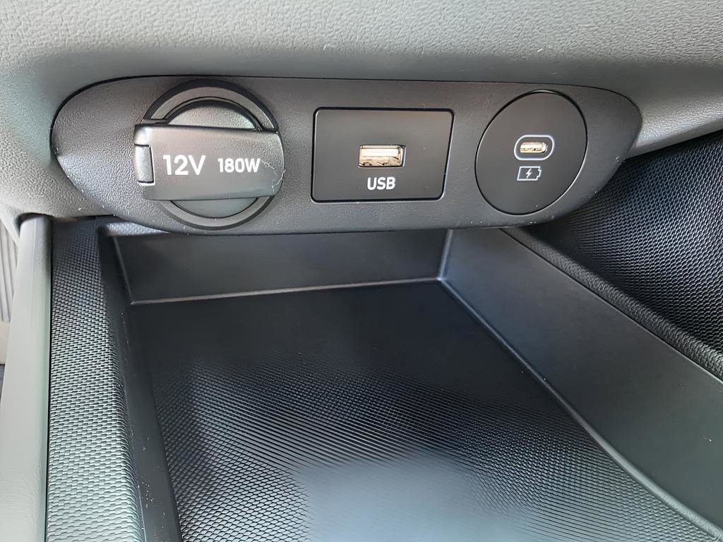 New 2026 Hyundai Elantra SE image 21