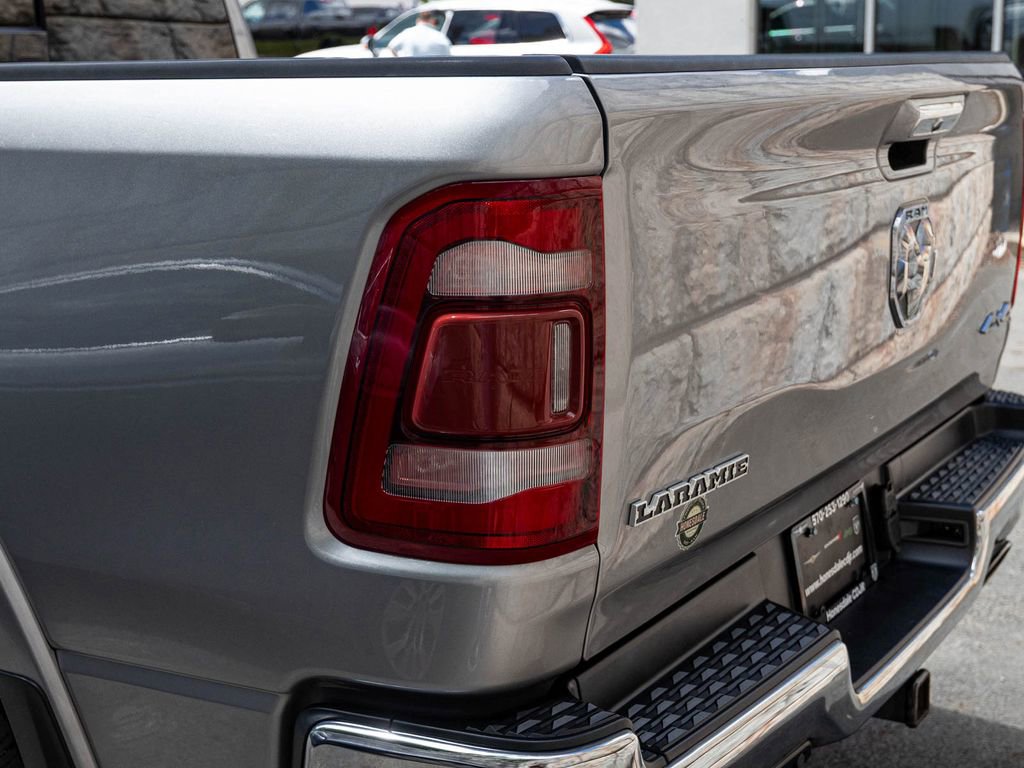 Used 2020 RAM 1500 Laramie AWD/4WD image 35