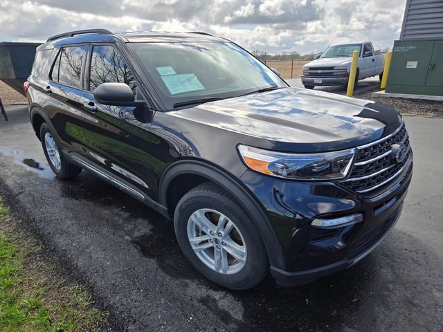 Used 2024 Ford Explorer XLT w/ Equipment Group 202A