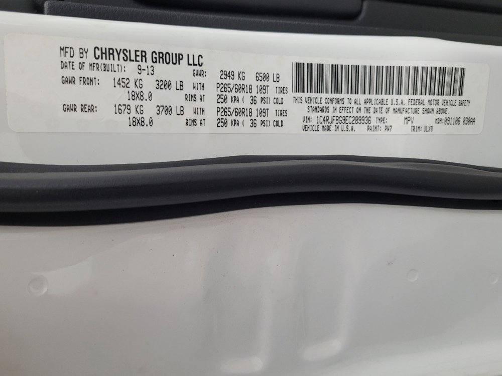 Used 2014 Jeep Grand Cherokee Limited AWD/4WD image 33
