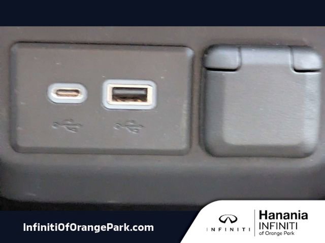 Used 2020 Chevrolet Silverado 1500 LT w/ LT Value Package image 21