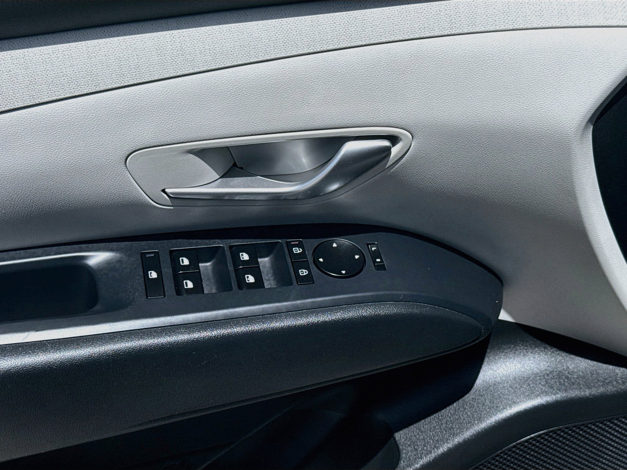 Used 2025 Hyundai Tucson SEL FWD image 17