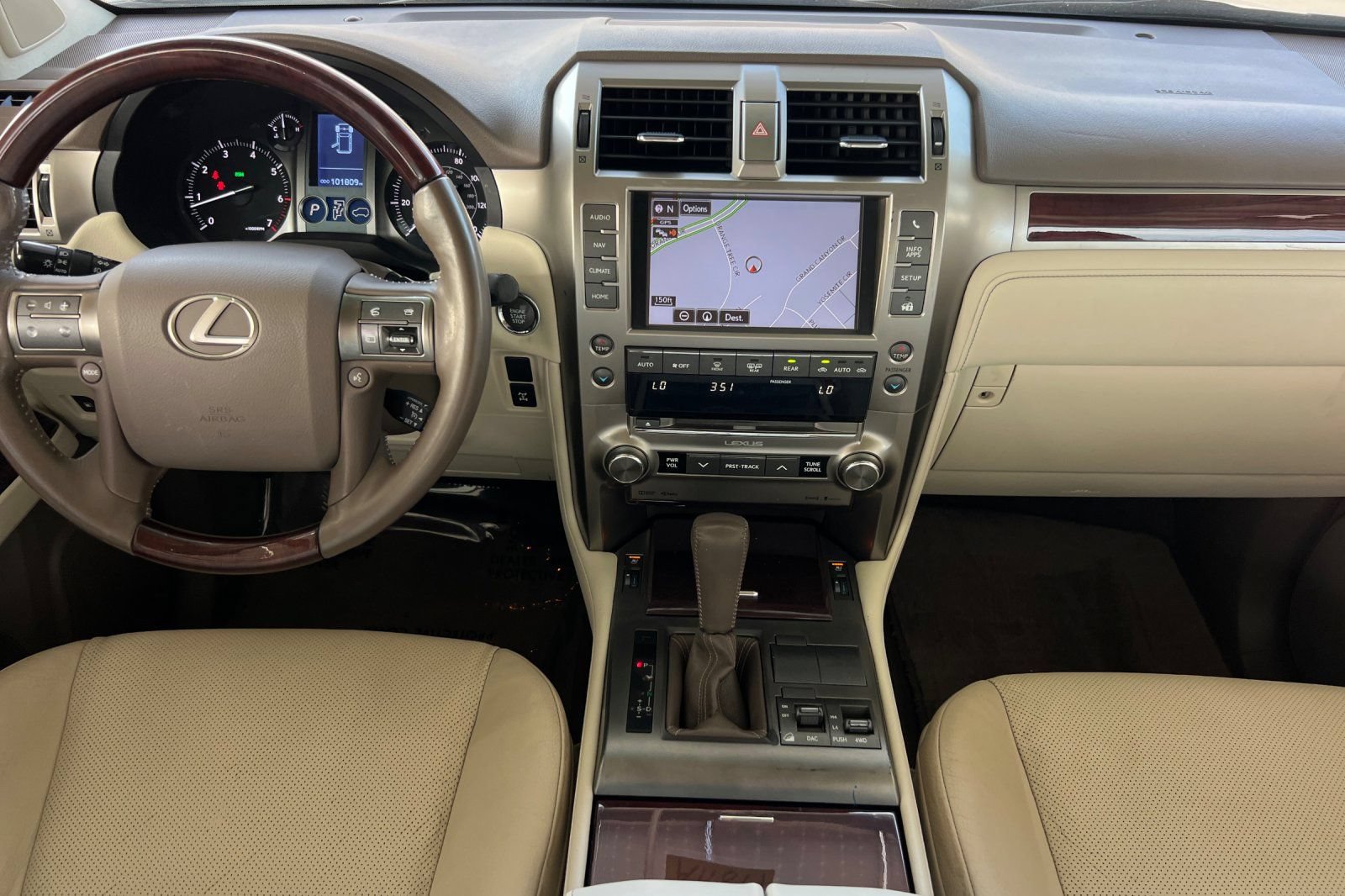 Used 2016 Lexus GX 460 w/ Premium Package AWD/4WD image 21
