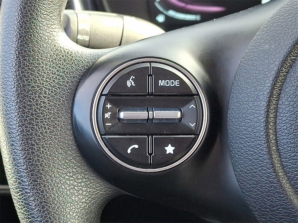 Certified 2023 Kia Soul LX w/ LX Technology Package image 20