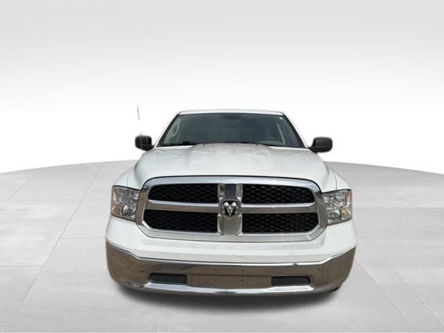 Used 2019 RAM 1500 Classic SLT AWD/4WD image 8