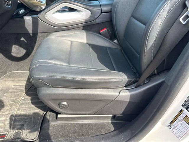 Used 2022 Mercedes-Benz GLS 450 4MATIC image 24