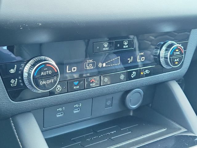 New 2026 Mitsubishi Outlander SEL FWD image 33