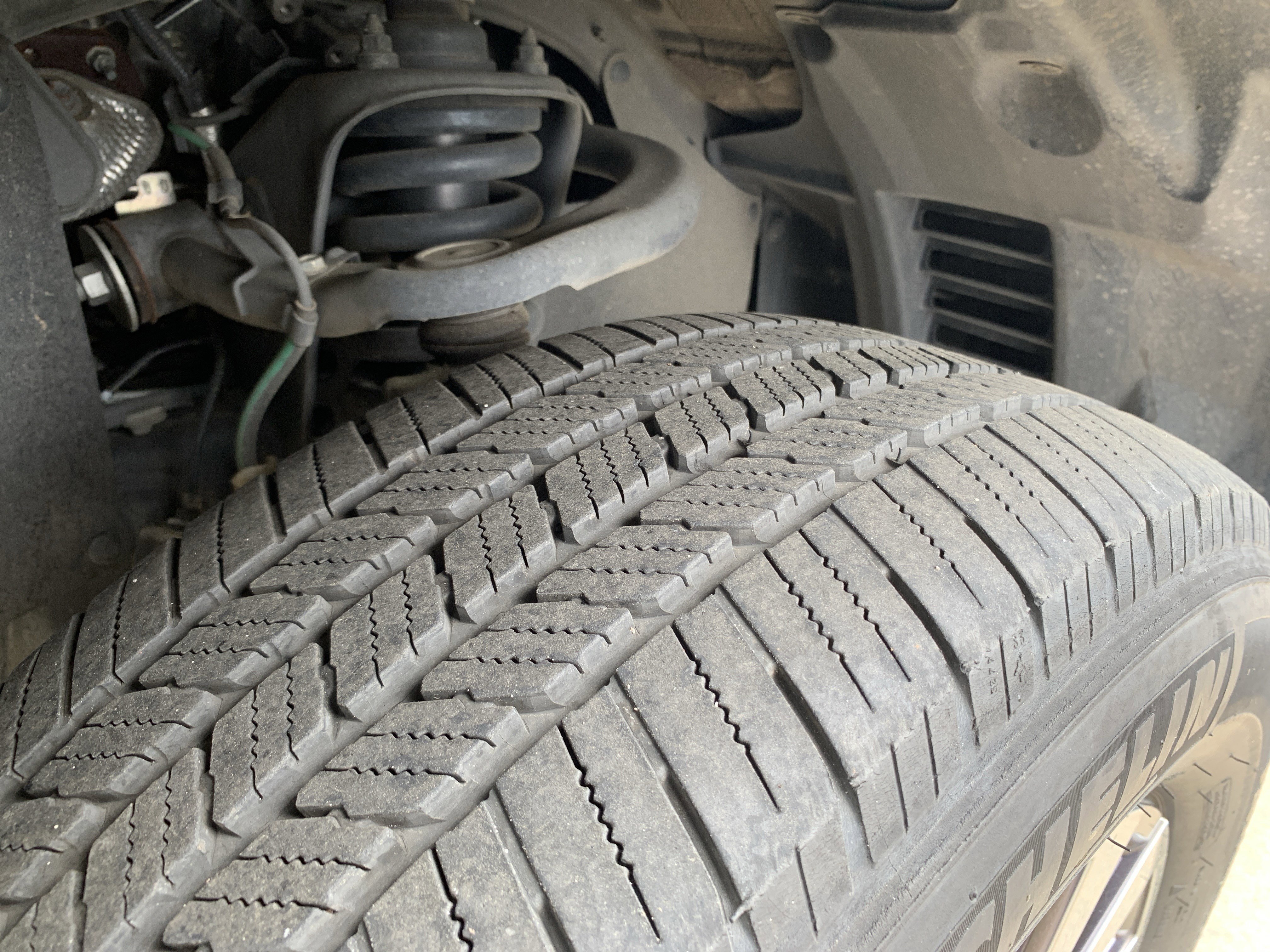 Used 2021 Toyota Tacoma Limited image 12