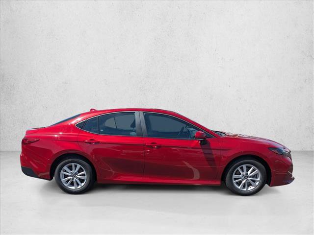 Used 2025 Toyota Camry LE FWD image 4