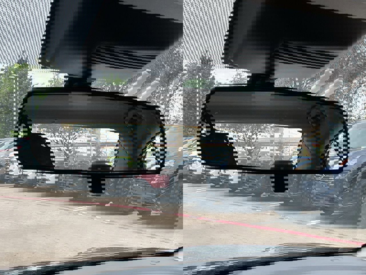 Used 2025 Nissan Sentra S image 27