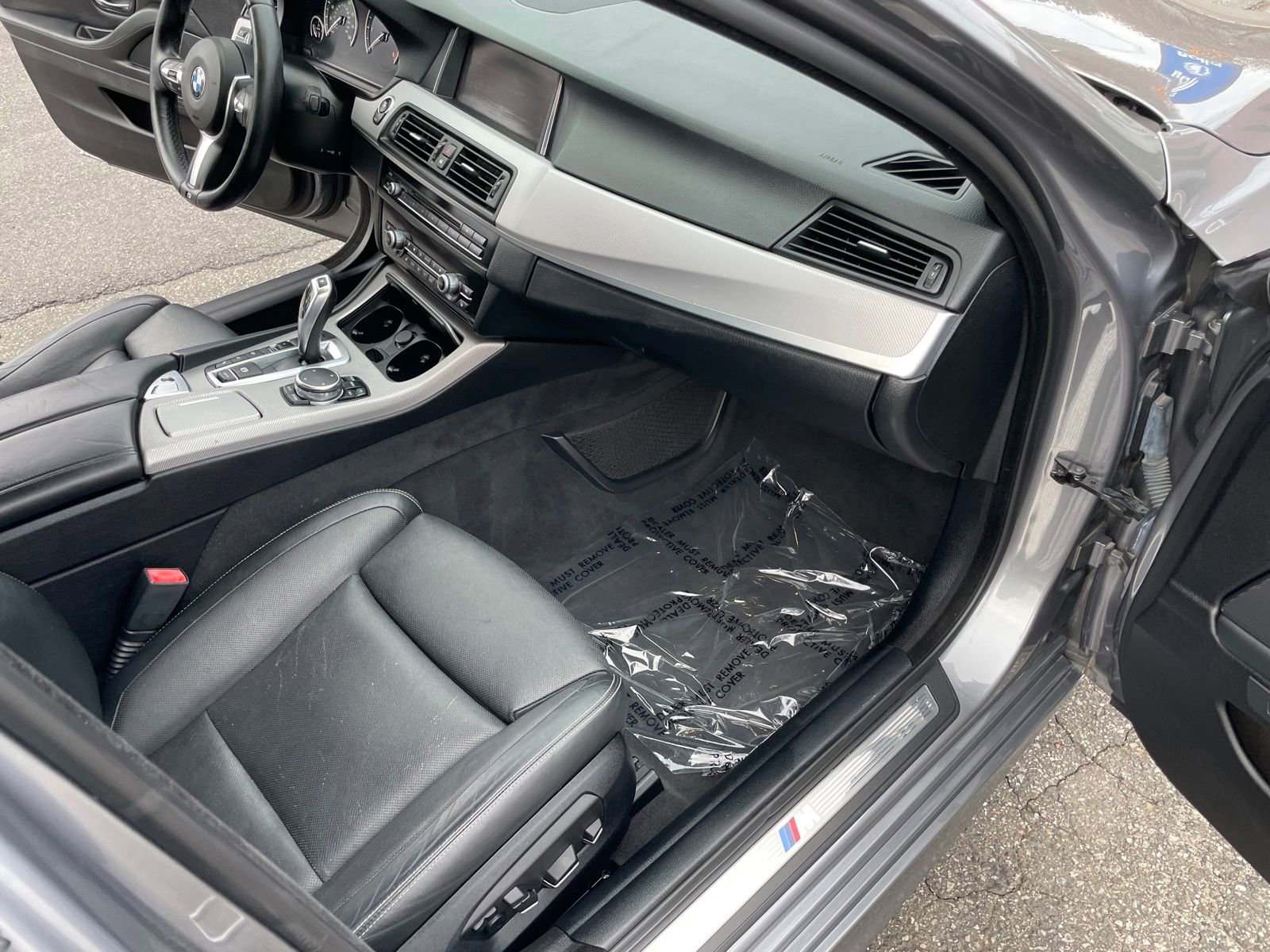 Used 2015 BMW 535d xDrive image 14