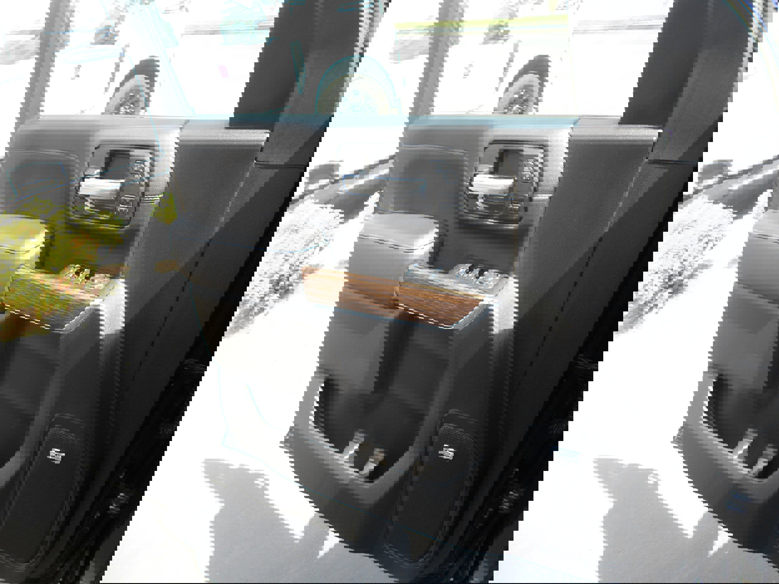 Used 2020 Chevrolet Silverado 2500 High Country w/ Gooseneck/5TH Wheel Package image 12