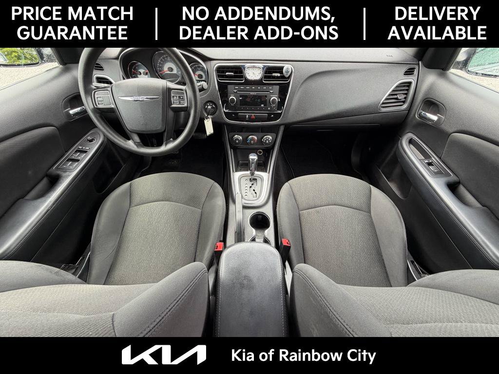 Used 2011 Chrysler 200 LX FWD image 24