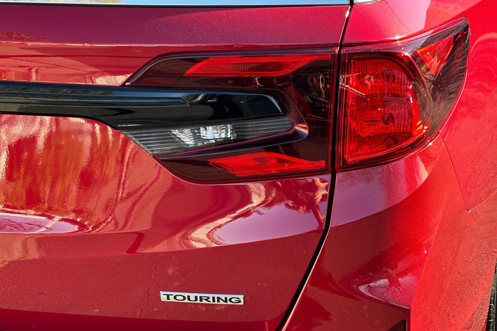 Used 2025 Honda Odyssey Touring image 36