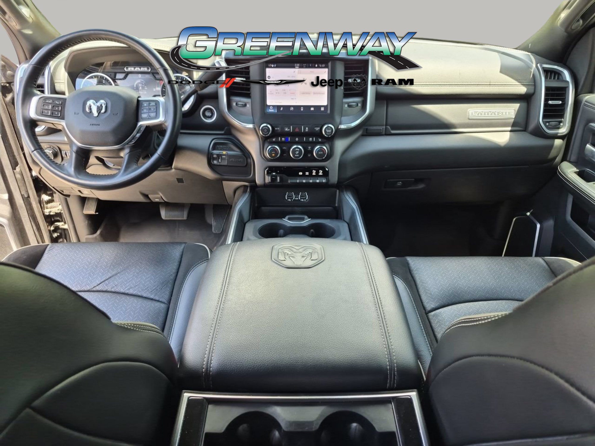 Used 2022 RAM 2500 Laramie w/ Night Edition AWD/4WD image 8