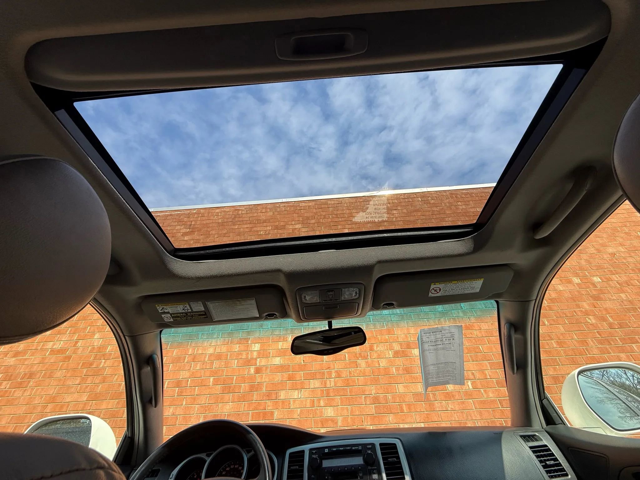 Used 2004 Toyota 4Runner Limited image 30