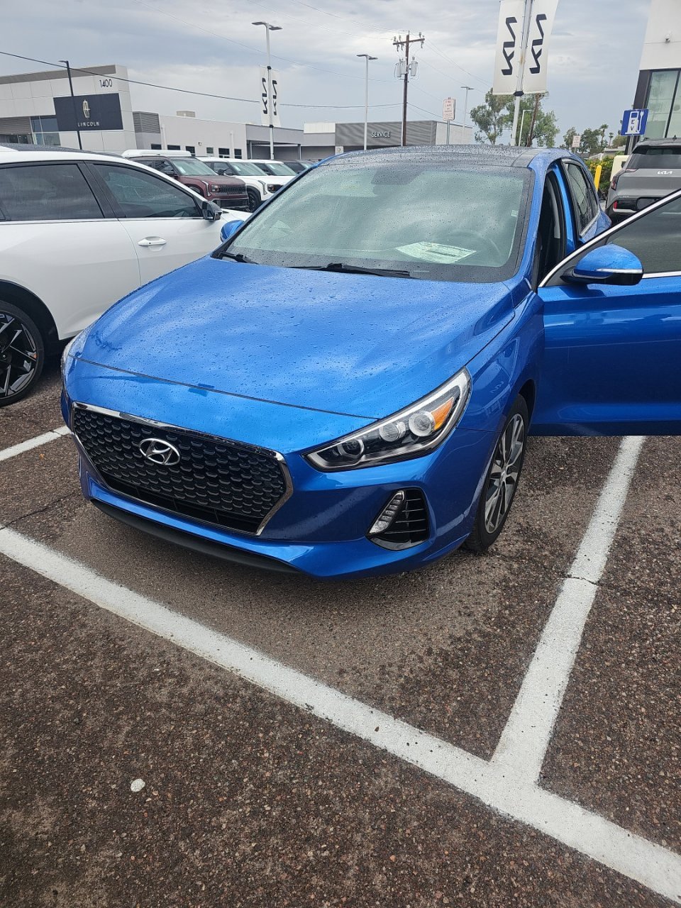 Used 2018 Hyundai Elantra GT w/ Tech Package 03 FWD image 6