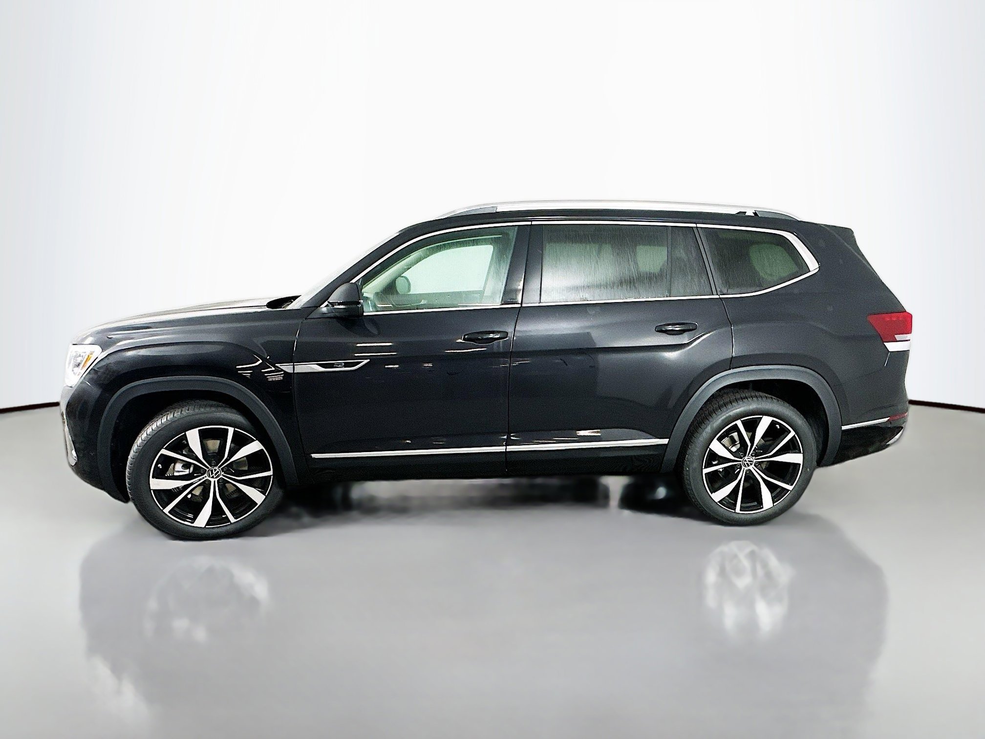 New 2026 Volkswagen Atlas SEL Premium R-Line image 4