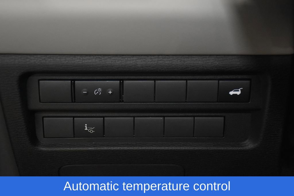 New 2025 Mitsubishi Outlander AWD image 9