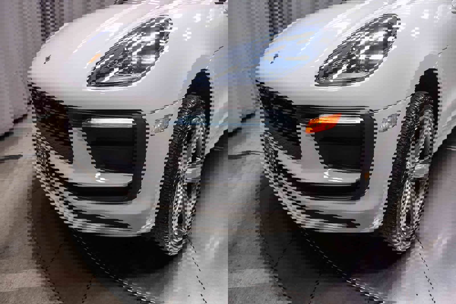 Used 2024 Porsche Macan image 12