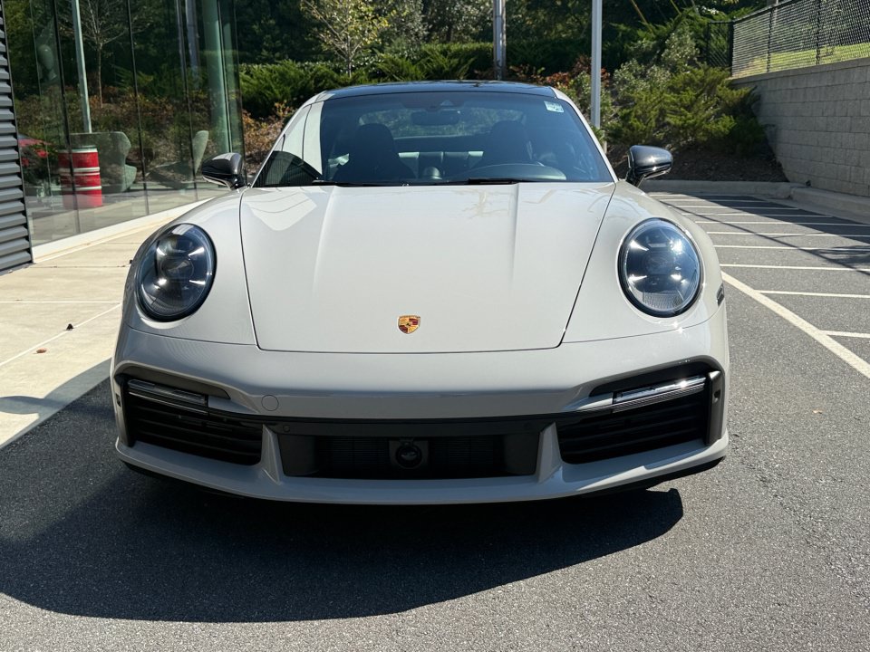 Certified 2022 Porsche 911 Turbo AWD/4WD image 10