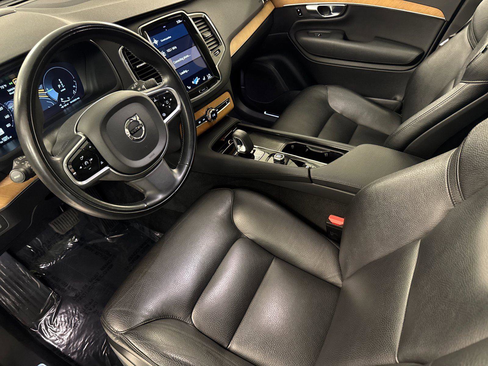 Used 2022 Volvo XC90 T8 Inscription Expression w/ Advanced Package image 9