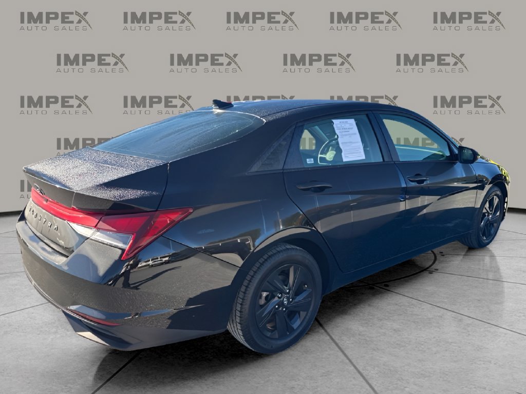 Used 2021 Hyundai Elantra SEL FWD image 5