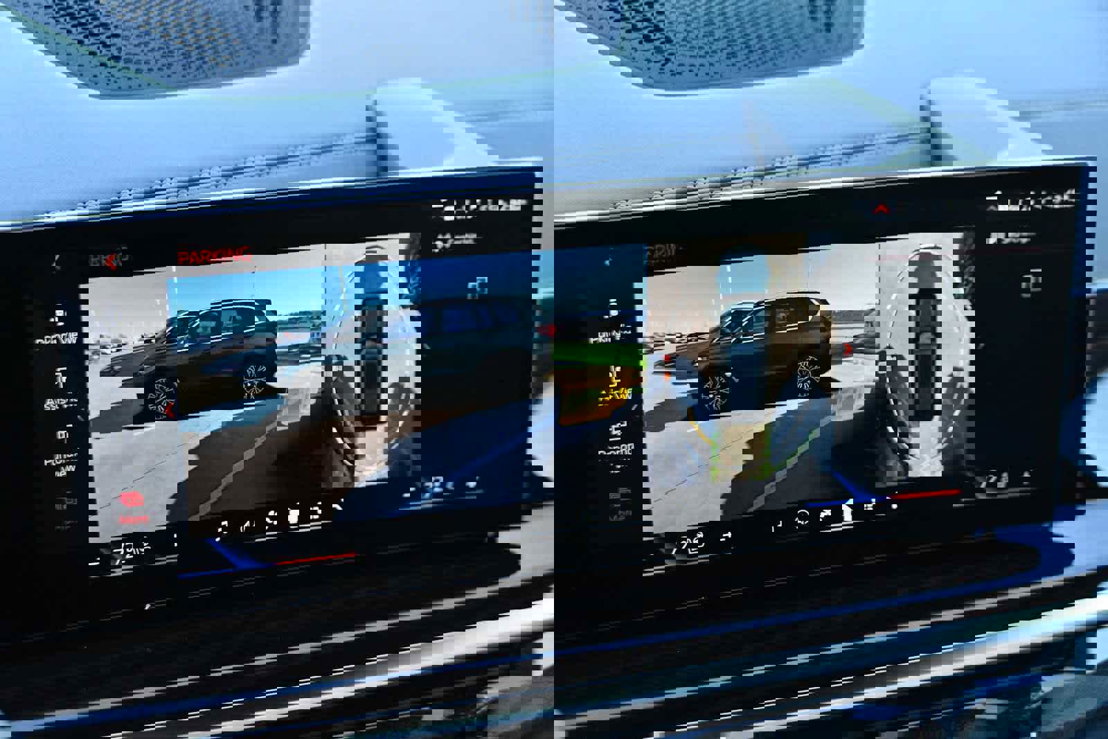 New 2026 BMW X5 xDrive50e w/ Premium Package image 8