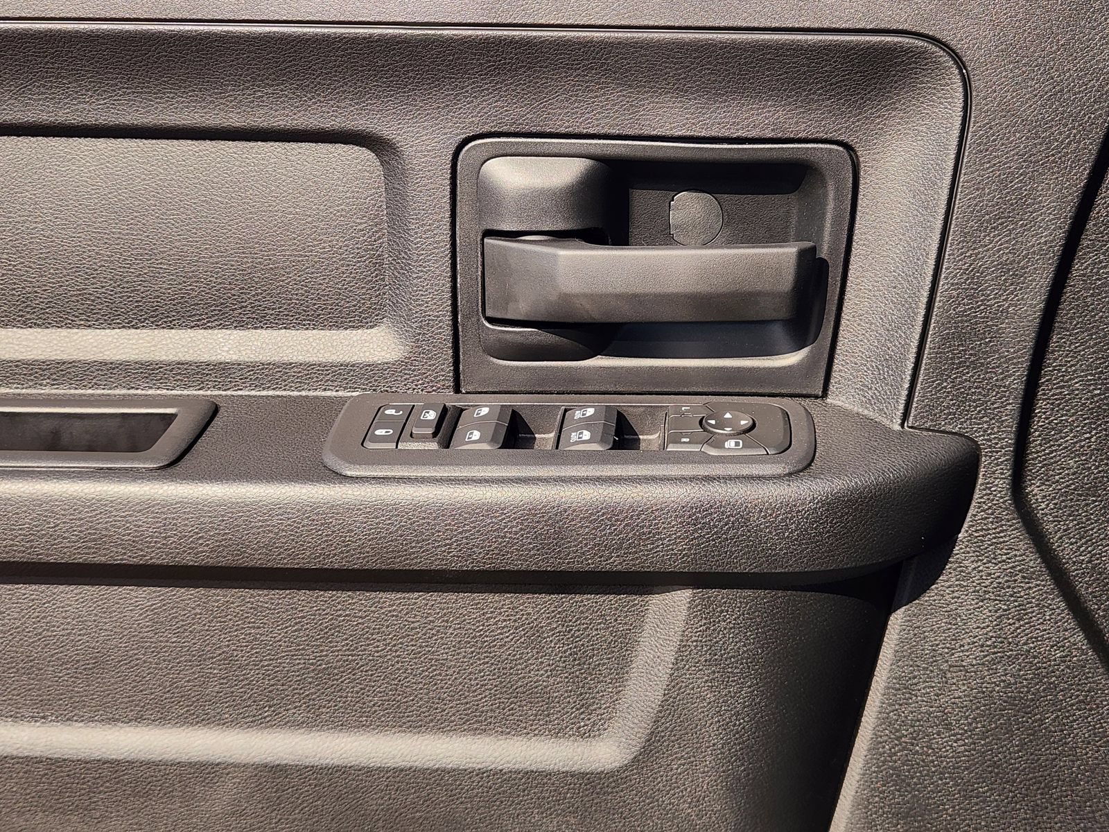 New 2026 RAM 3500 Tradesman AWD/4WD image 20