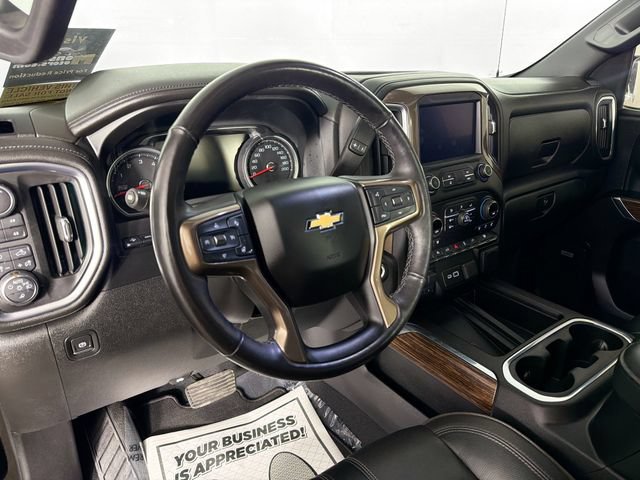 Used 2019 Chevrolet Silverado 1500 High Country w/ Technology Package AWD/4WD image 9